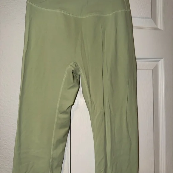 Light Green High-Waist Leggings - Picture 3 of 7
